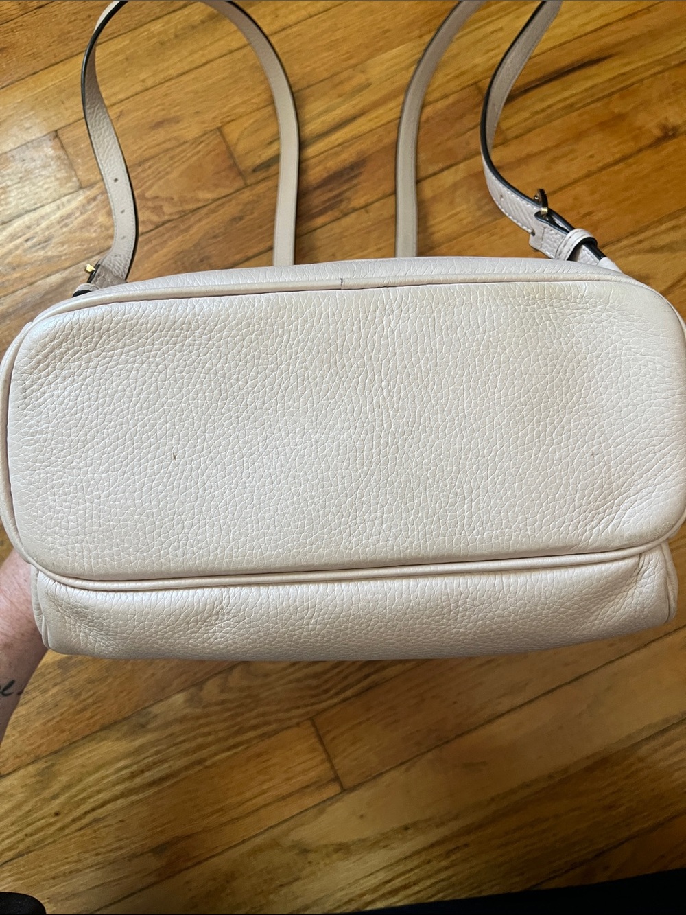 Michael Kors Light Pink Pebbled Leather Backpack with Gold Logo - Picture 11 of 11